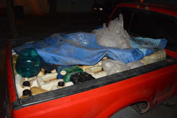 Policías de Ahome detienen a sujeto con gasolina robada