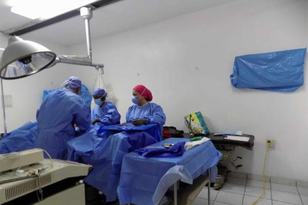 Médicos Voladores celebran reconstrucción de pista El Fuerte