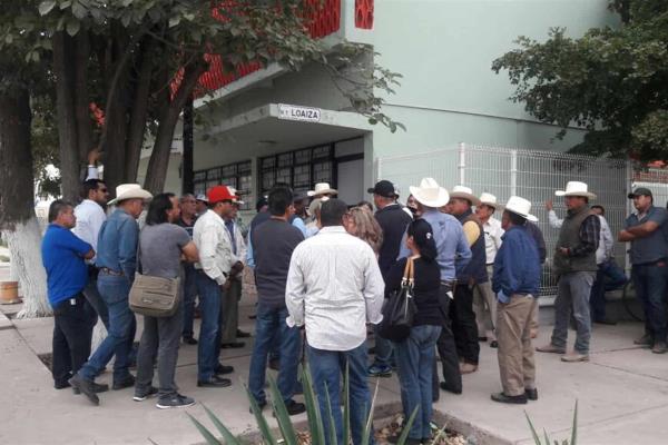 Amenazan frijoleros con tomar aeropuertos de Sinaloa