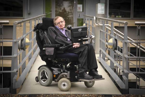 Antes de morir, Stephen Hawking lanzó advertencias sobre el futuro del planeta Antes de morir, Stephen Hawking lanzó advertencias sobre el futuro del planeta