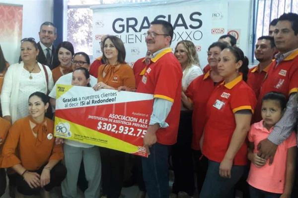 Asociación Ale recibe 302 mil pesos por redondeo de Oxxo