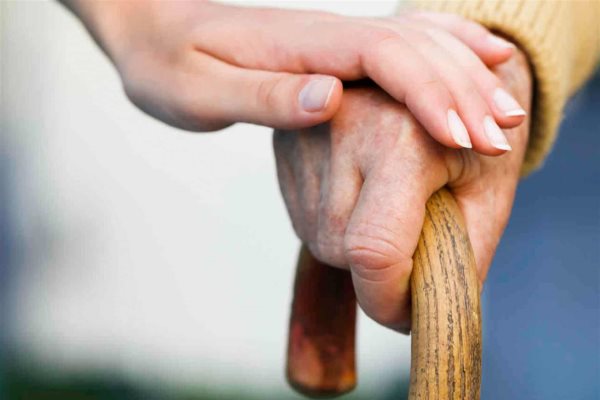 Olor de la piel podría llevar a diagnóstico precoz de Parkinson