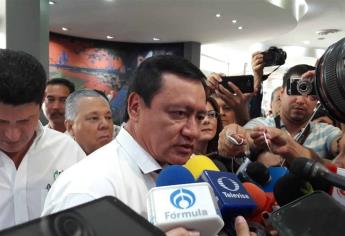 No debe de haber diferencias entre políticos y ciudadanos: Osorio Chong
