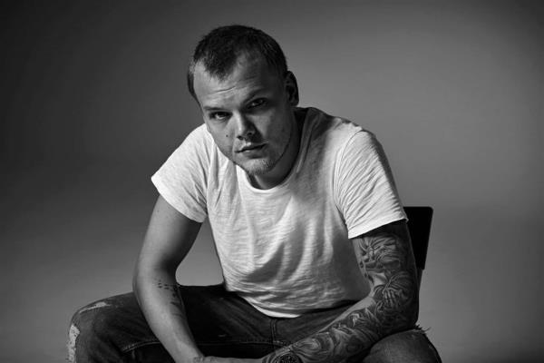 DJ Avicii se suicidó con vidrios de una botella