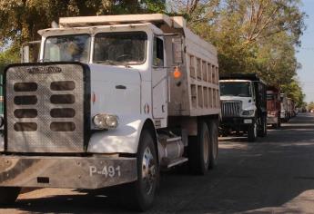 Transportistas vuelven a suspender acarreos al Emilio Ibarra