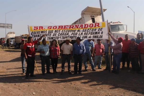 Transportistas de carga vuelven a suspender acarreos al Emilio Ibarra