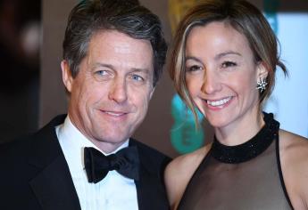 Hugh Grant se casa por primera vez a los 57 años