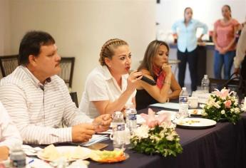 Un reto vencer incompatibilidad entre gobiernos y sociedad: Chollet