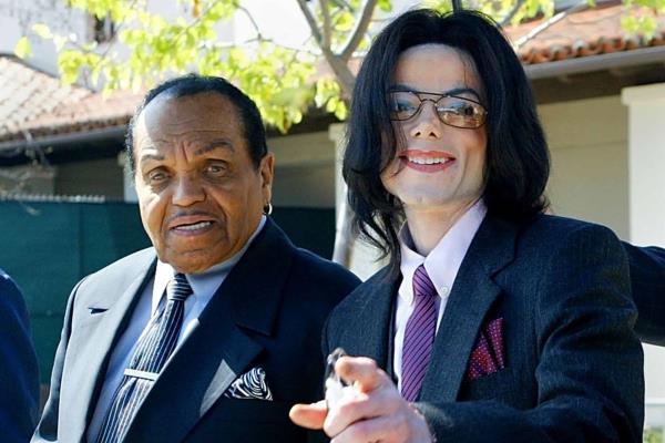 Fallece el padre de Michael Jackson víctima de cáncer de páncreas