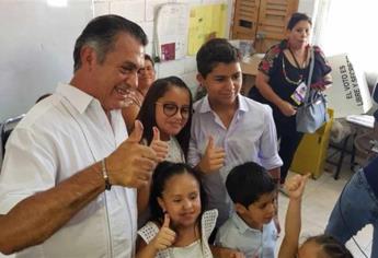 “El Bronco” vota en Nuevo Léon por un México independiente
