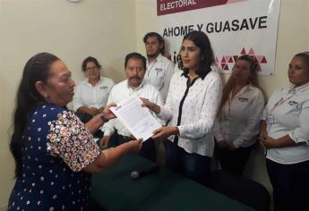 Entregan constancia como diputada local a Rosa Inés López