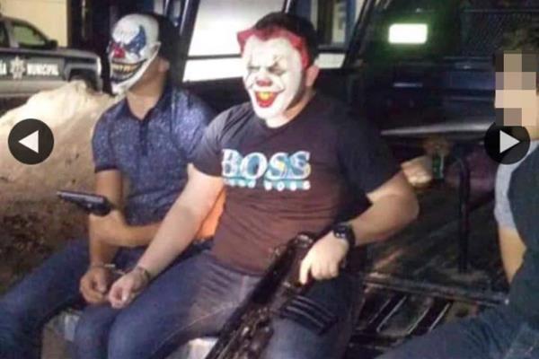 Policías que detuvieron a payasos asaltantes serán investigados