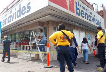 Clausura PC acceso a farmacia por marquesina en mal estado