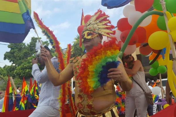 Celebran en Culiacán Quinta Marcha de la Diversidad Sexual