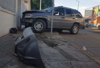 Choque entre urbano y camioneta deja 7 heridos en Culiacán