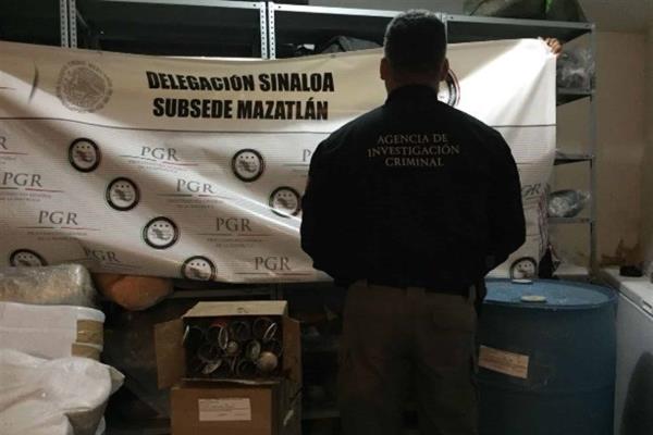 Aseguran 200 kilos de cristal en Mazatlán