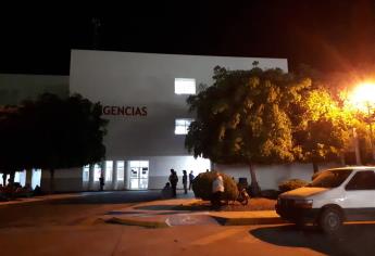 Mujer agrede a otra mujer; la manda al hospital