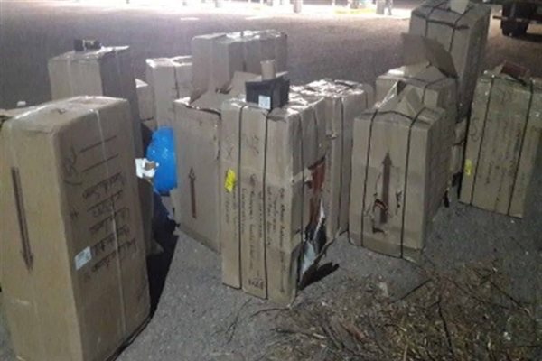 PGR asegura 519 pares de tenis piratas y cajas con ropa apócrifa