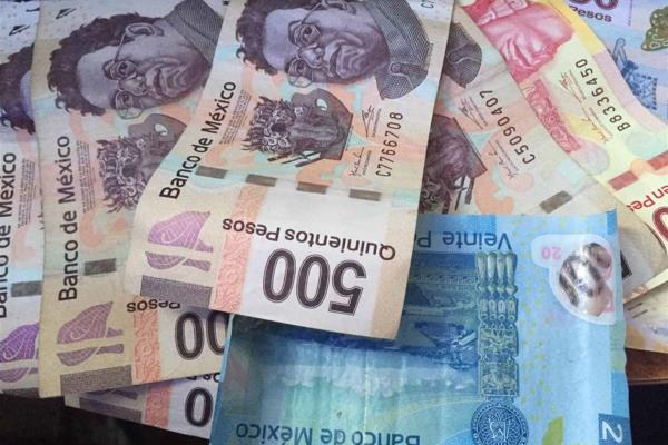 Recomienda Canaco revisión de billetes y evitar cobrar con falsos
