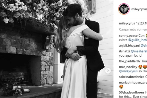 Miley Cyrus comparte fotos de su boda con el actor Liam Hemsworth