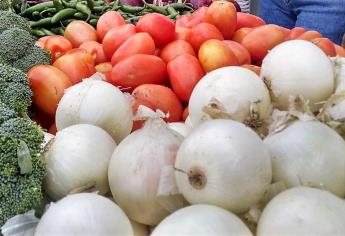 Sube precio del azúcar y la cebolla, baja el del tomate