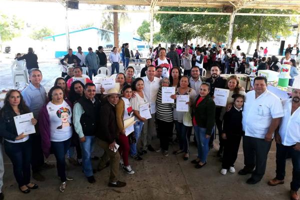 Clausuran Curso de Pintura Textil SPyA-ICATSIN en Dautillos, Navolato