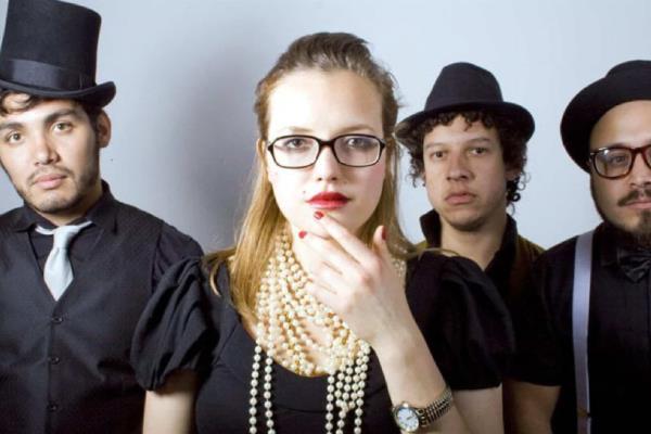 Hello Seahorse! estrenará disco en el Vive Latino