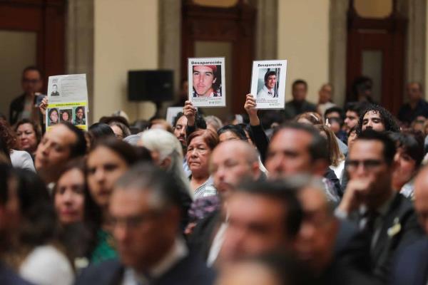 Garantiza AMLO recursos para buscar personas desaparecidas