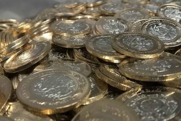 Se deprecia el peso con renuncia de Carlos Urzúa