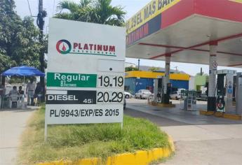 Traileros, principales clientes de gasolinera señalada por AMLO