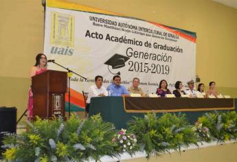 Egresan de UAIS 393 nuevos profesionistas de la unidad Los Mochis