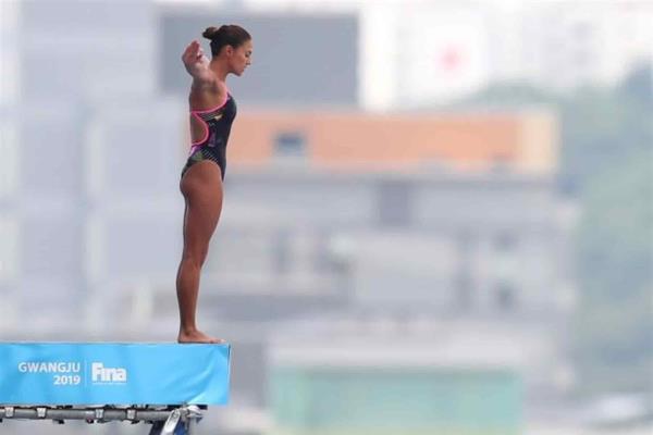 Jiménez gana plata en clavados de altura en Mundial de Natación