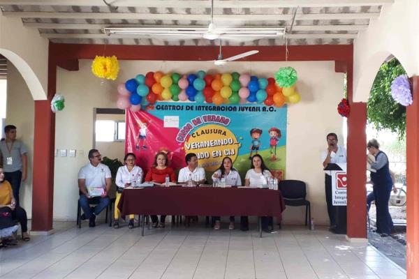 CIJ Los Mochis clausura “ Veraneando ando”