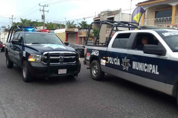 Policías lo balean al intentar agredir a su familia con un machete