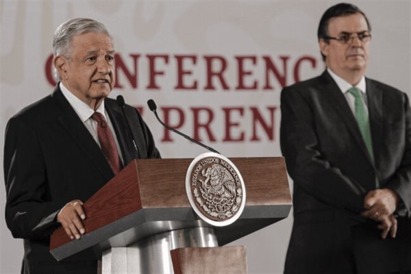 Informe de AMLO no irá en cadena nacional; festejos patrios sí
