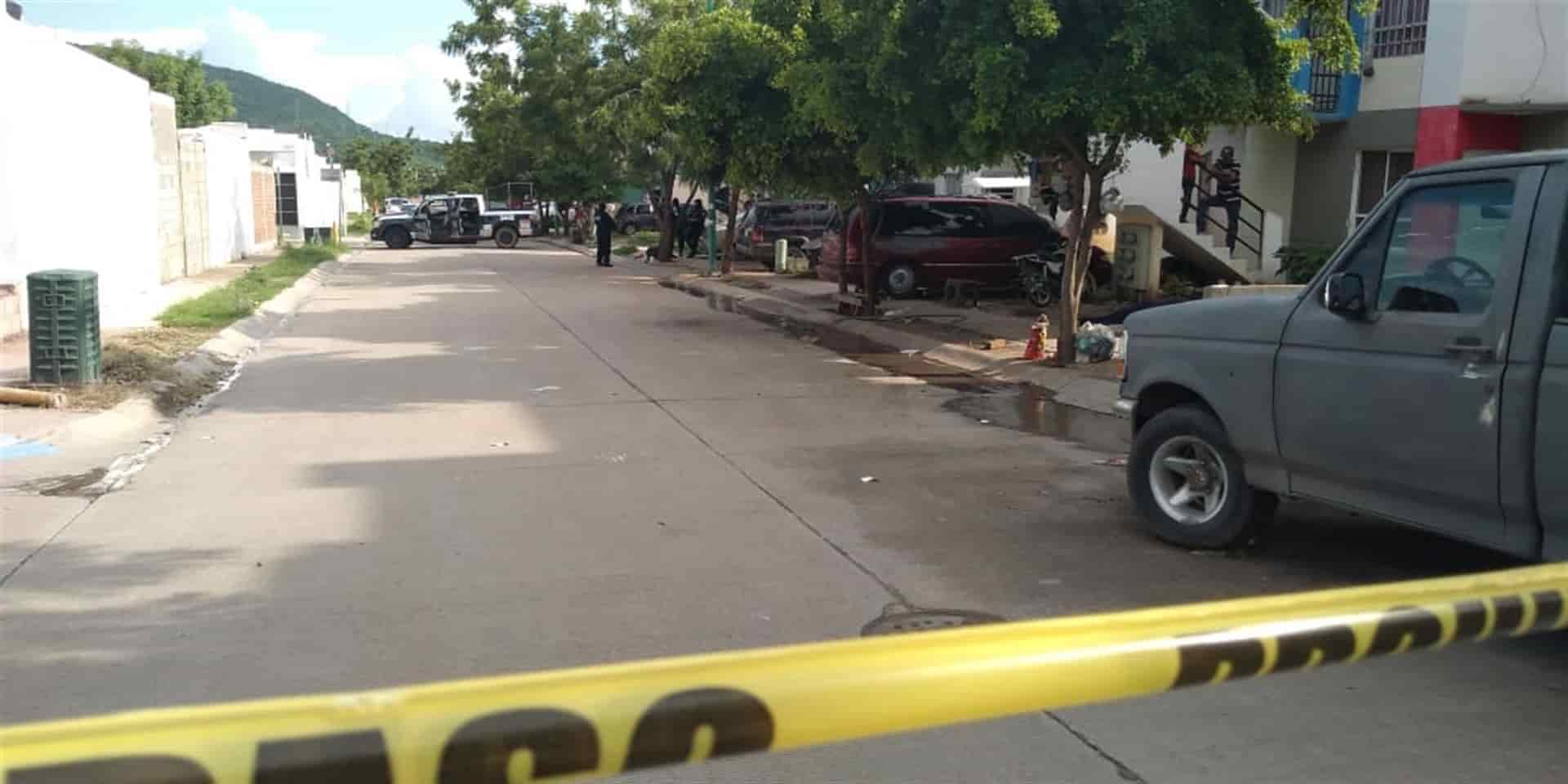 Ejecutan Con Armas Largas A Vecino De Alturas Del Sur En Culiacán 3429