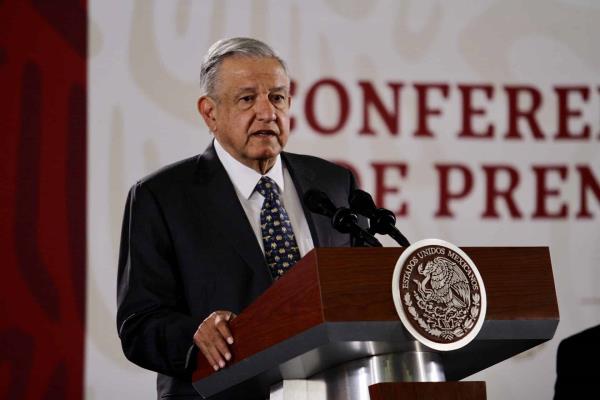 Niega López Obrador presión de la CNTE
