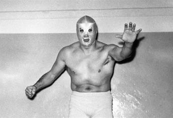 El Santo, el superhéroe mexicano