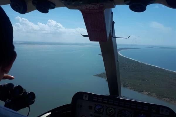 Sobrevuela PC las costas de Sonora en busca de pescadores desaparecidos
