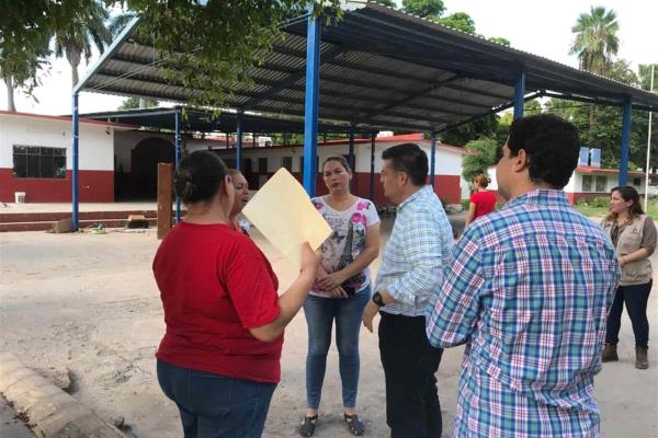 ISIFE y Municipio aportarán apoyos para atender escuela de El Guayabo