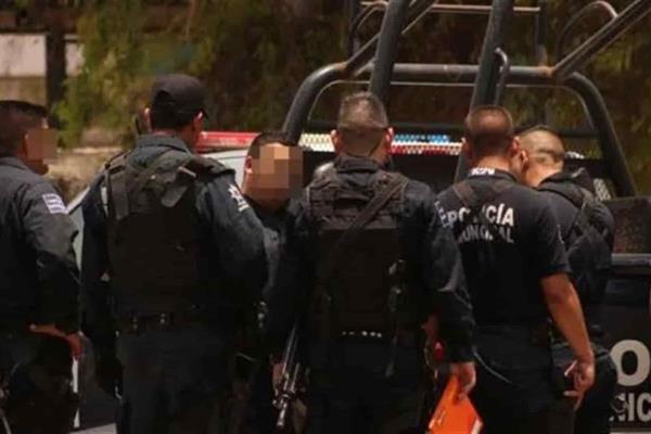 Sujeto agrede a “mordidas” y con cuchillo a policías de Ahome