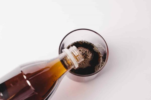 Sí a más impuesto a bebidas azucaradas, piden ciudadanos