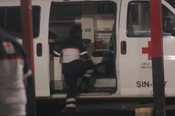 Accidente sobre carretera Los Mochis-Ahome deja dos lesionados
