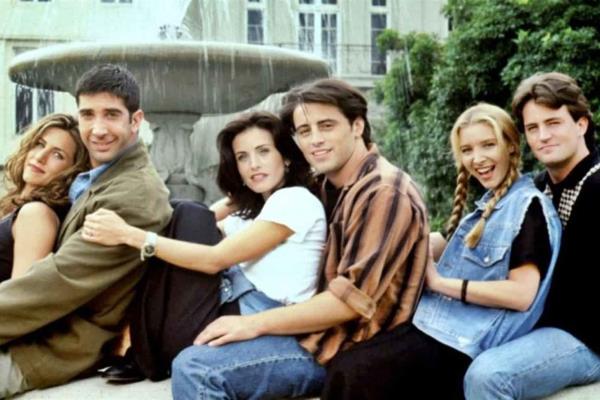 Creadores y protagonistas de “Friends” planean regreso
