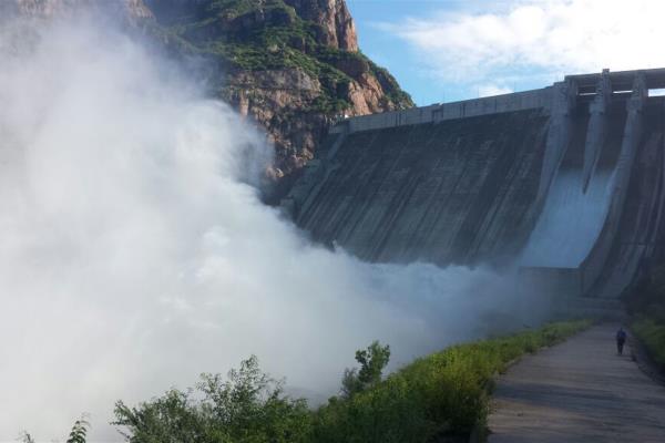 Presa Huites, al 92%, por abrir vertedor; llaman a estar atentos a desfogues