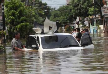 Sube a 21 cifra de muertos tras inundaciones en Indonesia