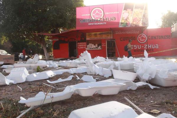 Explota restaurante de comida china en Los Mochis tras fuga de gas