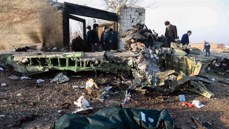 Avión ucraniano se incendió antes de estrellarse: autoridad iraní