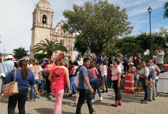 Se manifiestan desplazados por violencia en Concordia