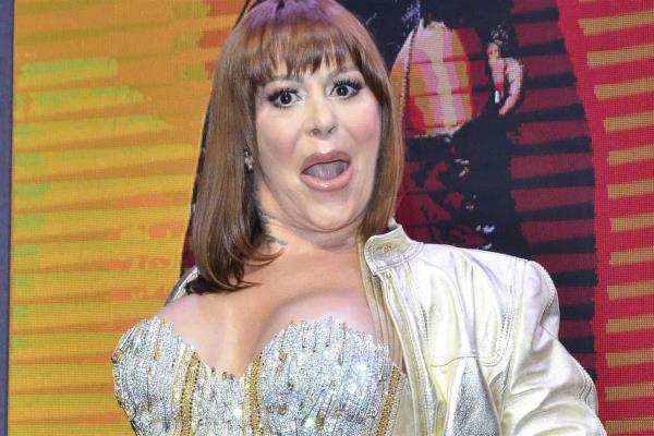 Alejandra Guzmán se recupera de forma favorable tras operación